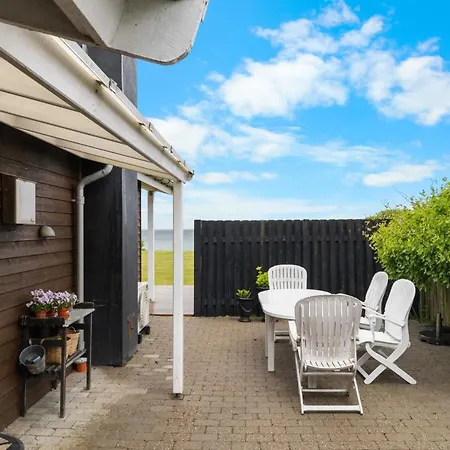 Dimo - 20m From The Sea By Interhome Vakantiehuis *